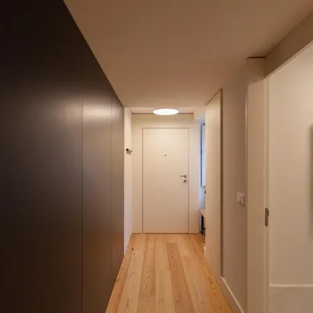 Flh Praca Comercio Stylish With Balcony Lisbon